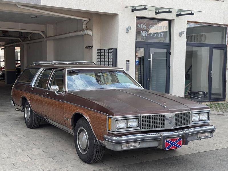 Gebraucht Oldsmobile Custom Cruiser 140 PS (102 kW) 1988 Braun Kombi
