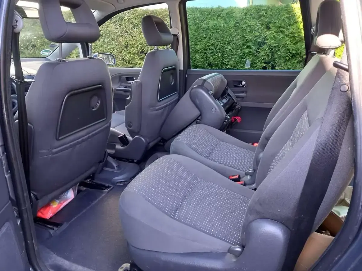 Second-hand Seat Alhambra Reference 140 CP (102 kW) 2008 Gri Monovolum