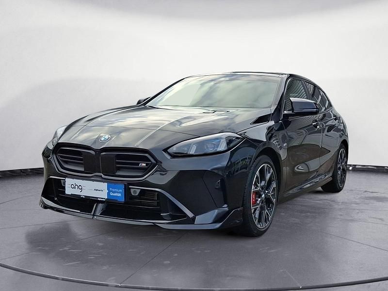 Gebraucht BMW M135 Performance 300 PS (220 kW) 2024 Schwarz Kleinwagen