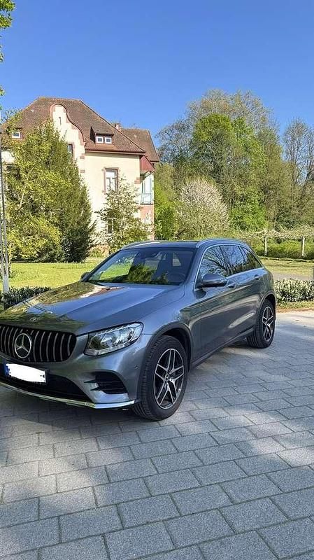 Gebraucht Mercedes GLC250 204 PS (150 kW) 2017 Grau SUV