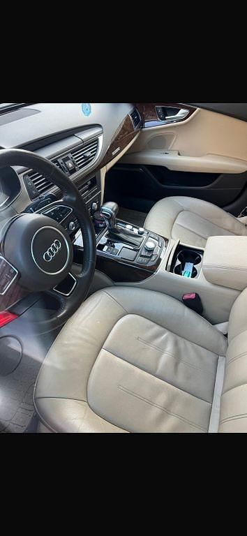 Gebraucht Audi A7 Sportback 245 PS (180 kW) 2014 Schwarz Kleinwagen