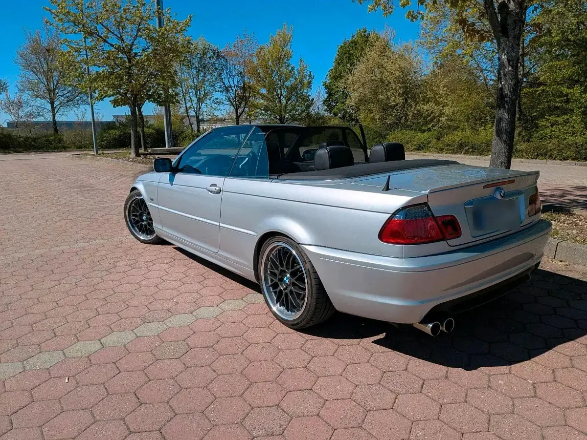 Gebraucht BMW 325 Cabriolet 192 PS (141 kW) 2001 Silber Cabrio