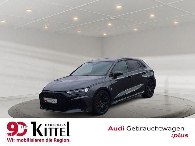 Gebraucht Audi RS3 Sport 400 PS (294 kW) 2025 Grau Limousine
