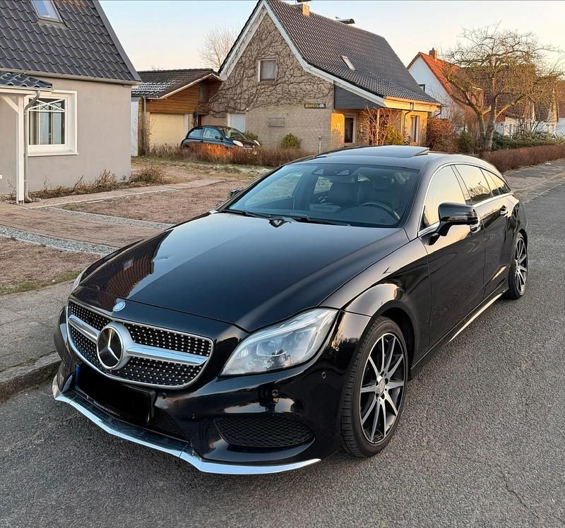 Schwarz Gebraucht 2015 Mercedes CLS350 Shooting Brake AMG Kombi | 14.900 € (Guter Preis) - Bild 1/4