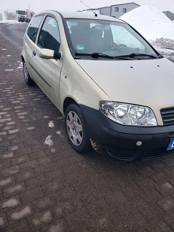 Gebraucht Fiat Punto 68 PS (50 kW) 2005 Grün Kleinwagen