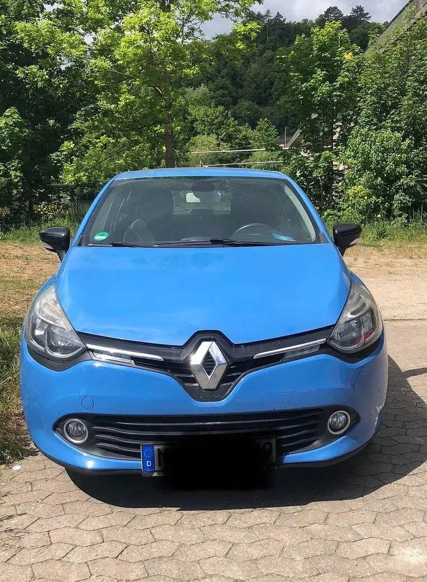 Gebraucht Renault Clio Initiale Paris 90 PS (66 kW) 2014 Blau Kleinwagen