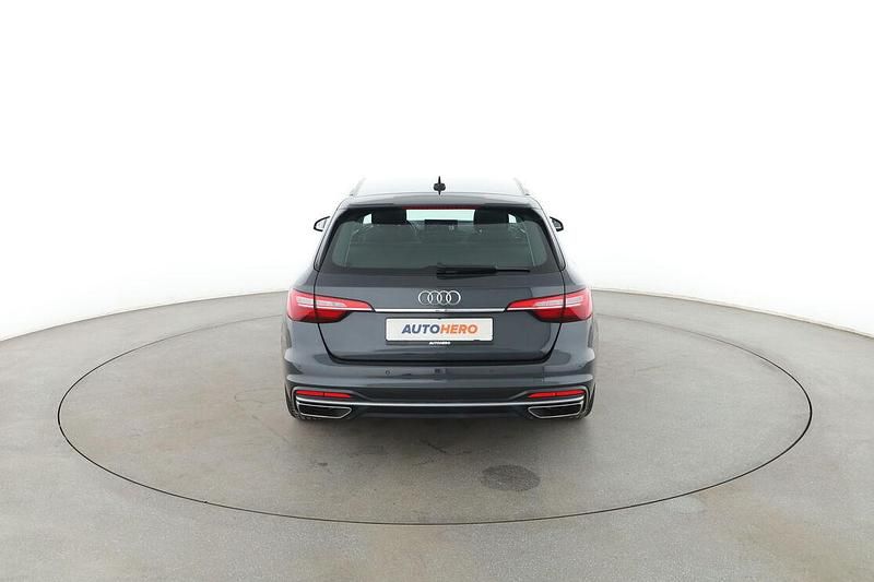 Gebraucht Audi A4 Advanced 150 PS (110 kW) 2021 Grau Kombi