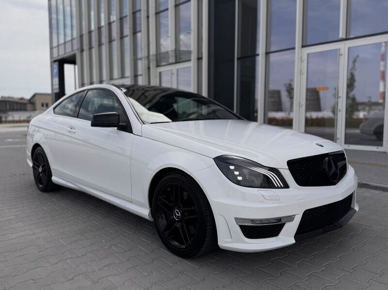 Weiß Gebraucht 2013 Mercedes C350 Coupé | 14.995 € (Superpreis) - Bild 1/4