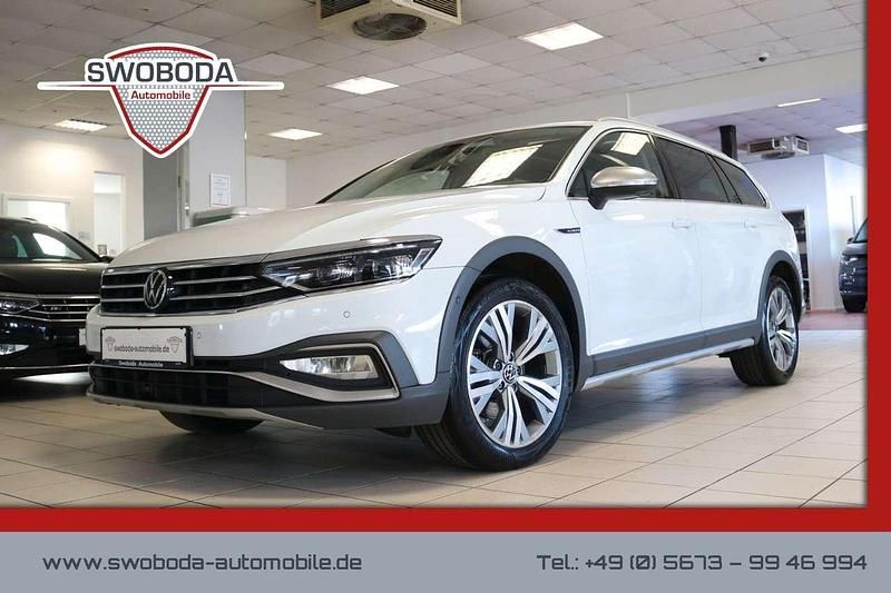 Gebraucht VW Passat Alltrack 200 PS (147 kW) 2023 Weiß Kombi