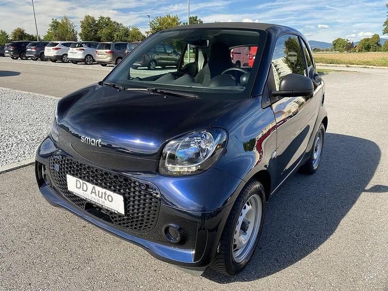 Schwarz Gebraucht 2022 Smart ForTwo Electric Drive Coupé | 9.480 € (Fairer Preis) - Bild 1/4