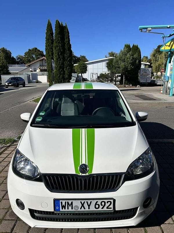 Weiß Gebraucht 2013 Skoda Citigo Ambition Kleinwagen | 4.200 € (Fairer Preis) - Bild 1/4