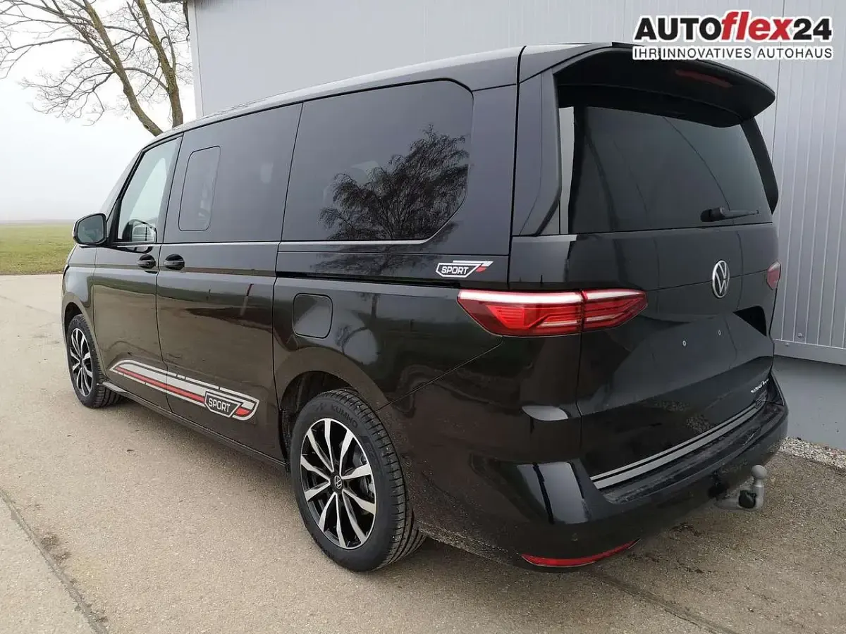 Neu VW Multivan Comfortline 150 PS (110 kW) 2026 Deepblack perleffekt Van / Kleinbus
