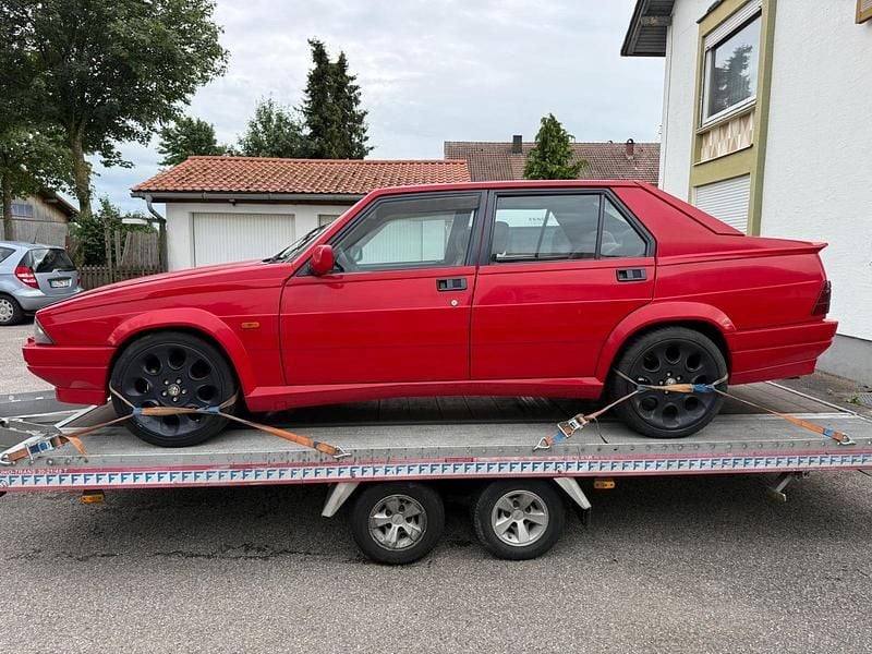 Gebraucht 1989 Alfa Romeo 75 Limousine | 5.500 € - Bild 1/4