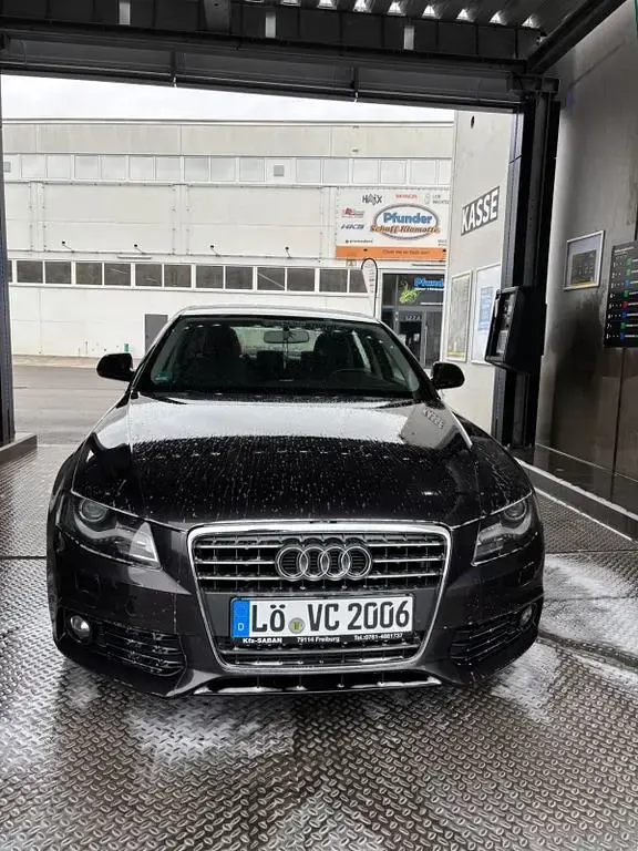Gebraucht Audi A4 Ambiente 160 PS (117 kW) 2008 Grau Limousine