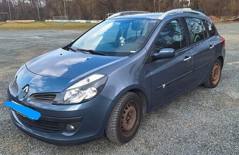 Gebraucht Renault Clio II Dynamique 103 PS (75 kW) 2009 Grau Limousine