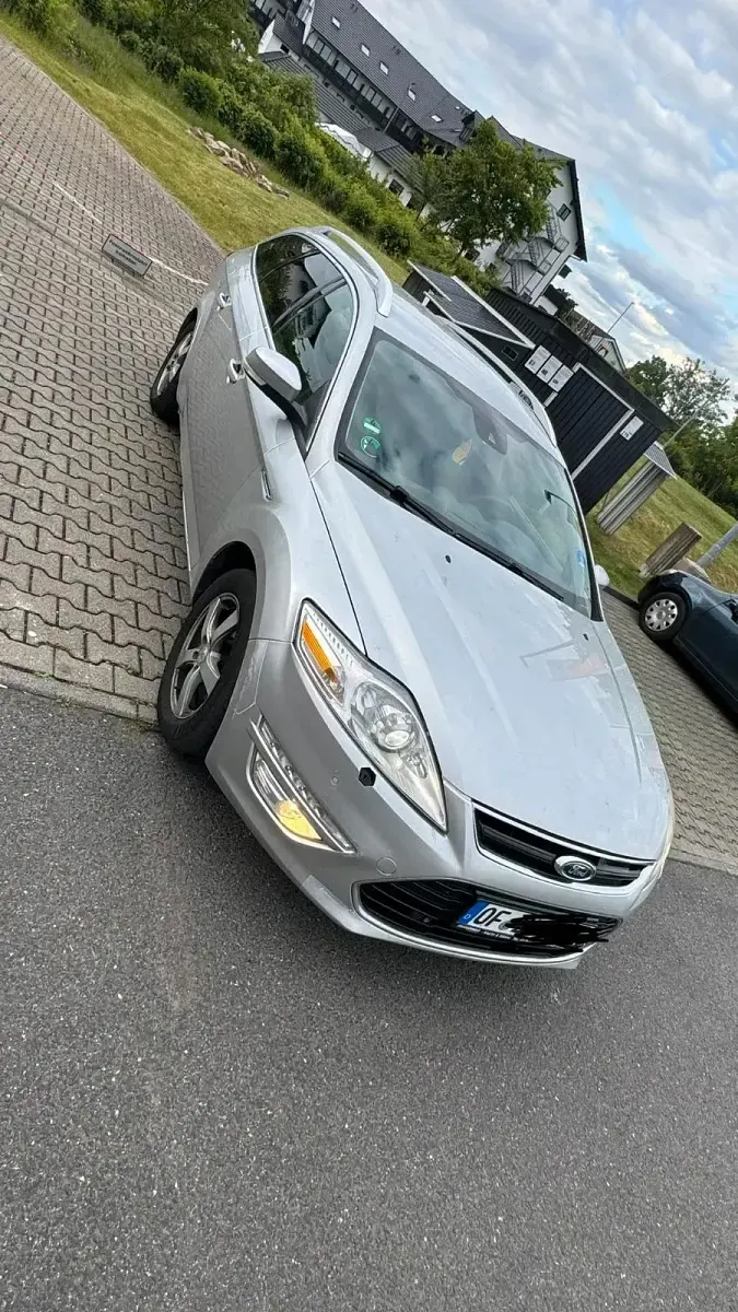 Używany Ford Mondeo Titanium 204 KM (150 kW) 2012 Szary Kombi