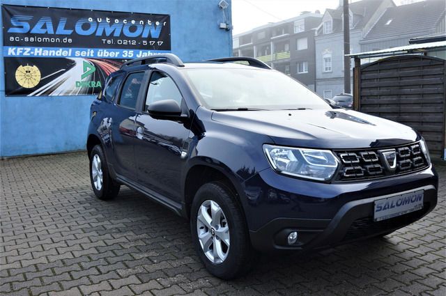 Gebraucht Dacia Duster Comfort 114 PS (83 kW) 2018 Blau metallic SUV