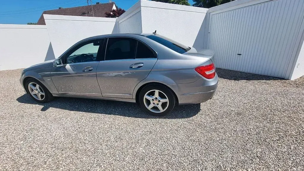 Occasion Mercedes C180 156 ch (114 kW) 2012 Argent Berline