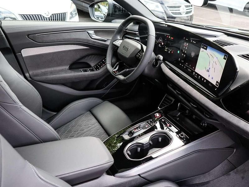 Neu Audi A6 Edition .1 204 PS (150 kW) 2025 Mythosschwarz metallic Kombi