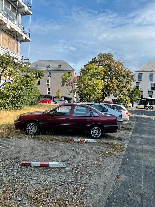 Gebraucht Opel Vectra 90 PS (66 kW) 1993 Rot Limousine