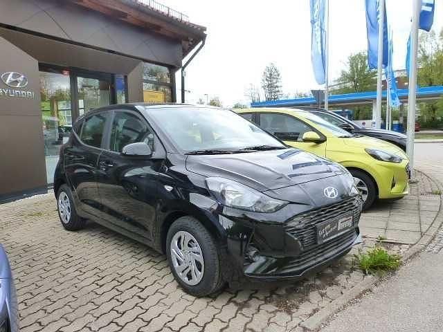 Neu Hyundai i10 Select 63 PS (46 kW) 2026 Schwarz Kleinwagen