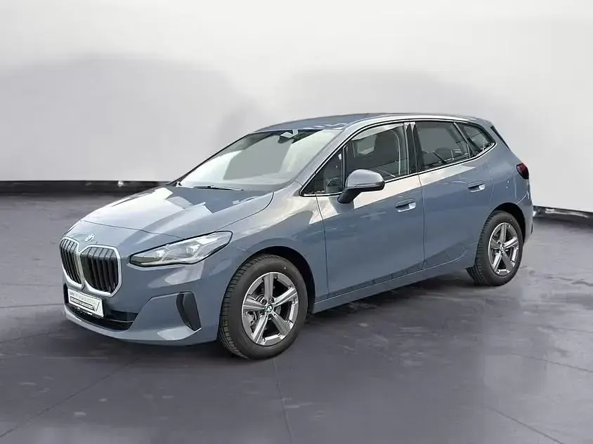 Używany BMW 220 Active Tourer Efficient Dynamics 156 KM (114 kW) 2025 Minivan