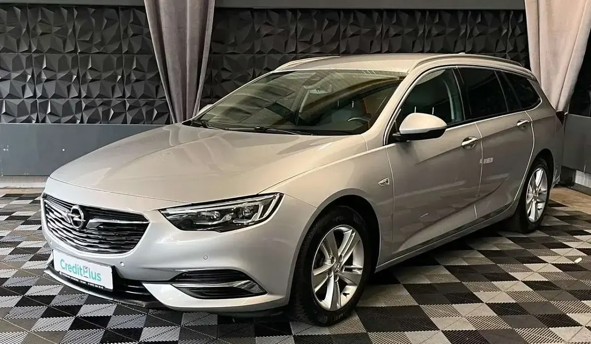 Gebraucht Opel Insignia Innovation 165 PS (121 kW) 2017 Silber Kombi