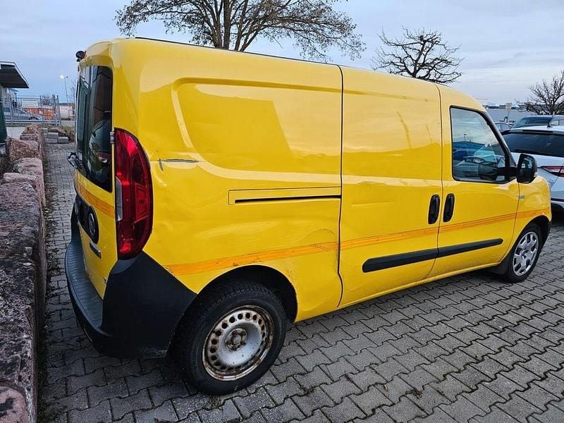 Gebraucht Fiat Doblò Basis 90 PS (66 kW) 2015 Van / Kleinbus