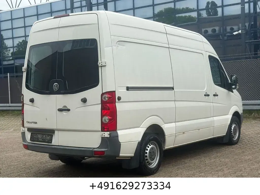 Gebraucht VW Crafter 136 PS (100 kW) 2012 Grau Van