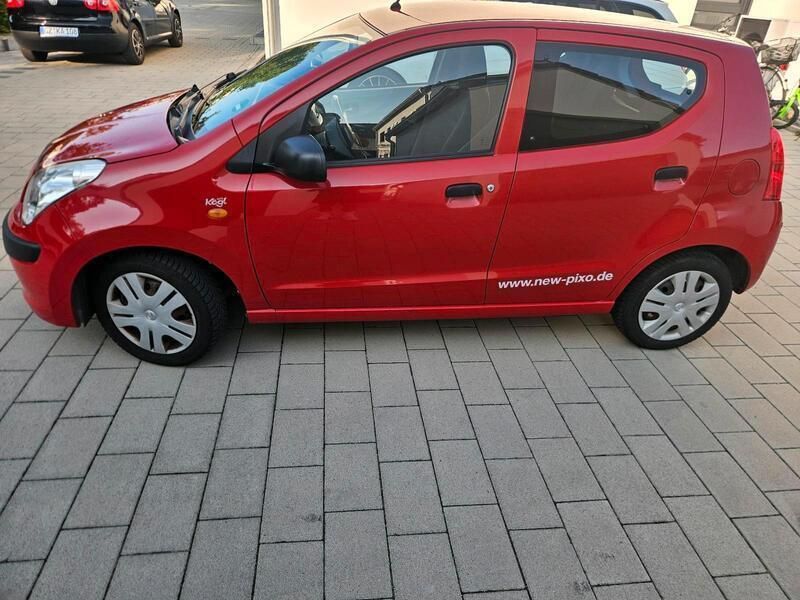 Rot Gebraucht 2010 Nissan Pixo Kleinwagen | 1.850 € (Guter Preis) - Bild 1/4