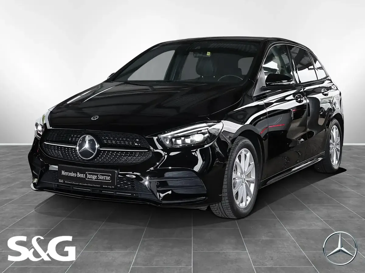 Gebraucht Mercedes B250e AMG 160 PS (117 kW) 2021 Van / Kleinbus