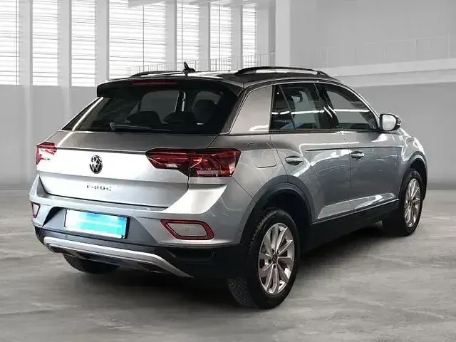 Gebraucht VW T-Roc Life 116 PS (85 kW) 2025 Silber SUV