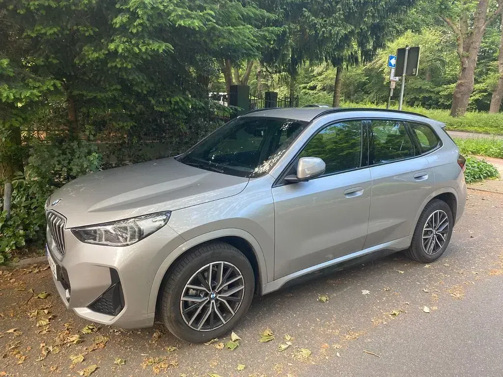 Gebraucht BMW X1 Sport Line 163 PS (119 kW) 2026 Grau SUV