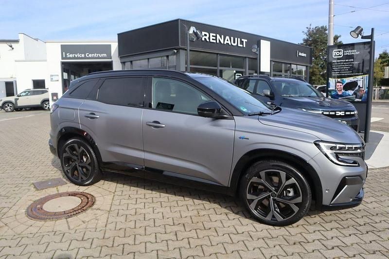 Grau Gebraucht 2024 Renault Austral SUV | 37.990 € (Teuer) - Bild 1/4