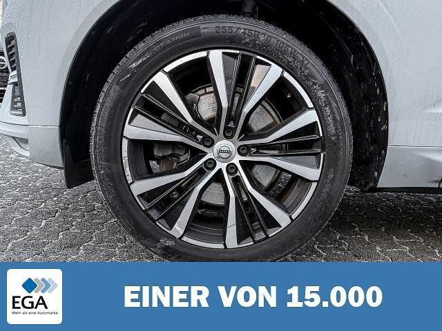 Gebraucht Volvo XC60 Core 197 PS (144 kW) 2023 Metallic SUV