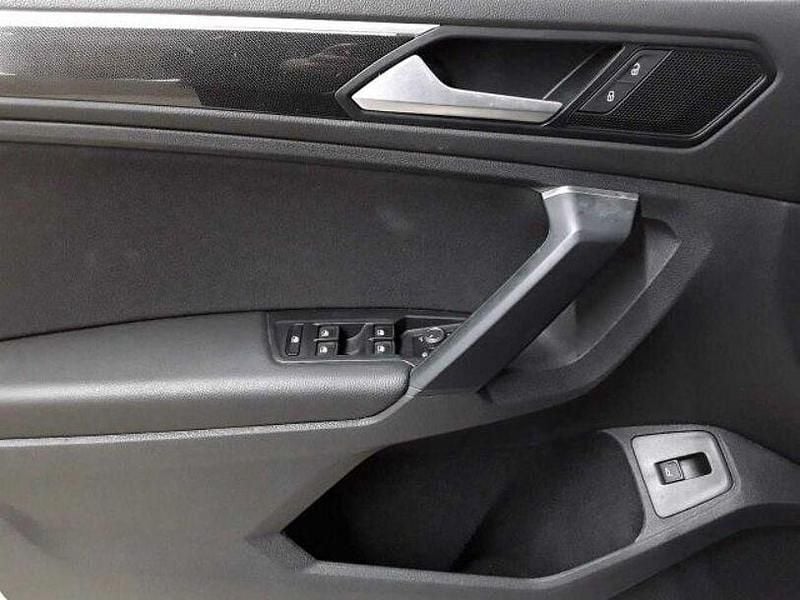 Gebraucht VW Tiguan Elegance 150 PS (110 kW) 2021 Delfingrau metallic SUV