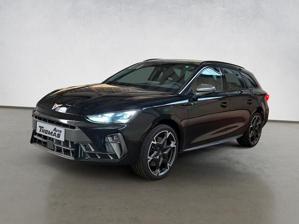 Neu Cupra Leon 272 PS (200 kW) 2026 Schwarz (mitternachtsschwarz) Kombi