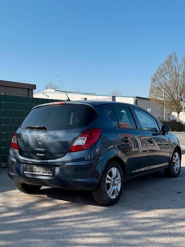 Gebraucht Opel Corsa 87 PS (63 kW) 2010 Kleinwagen