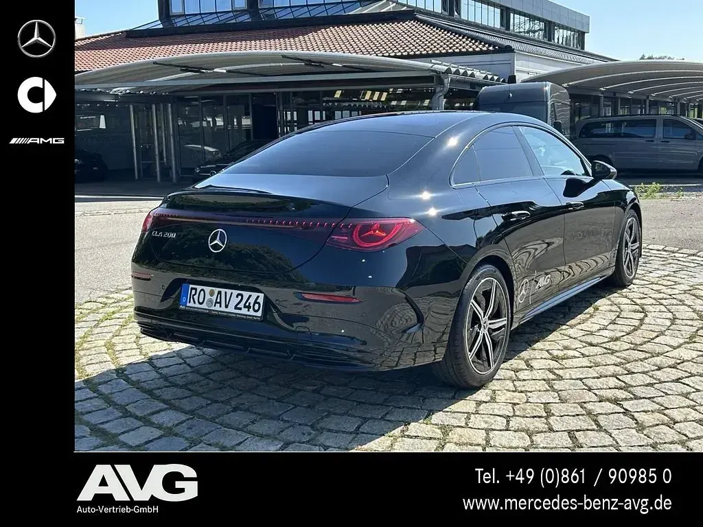 Gebraucht Mercedes CLA200 AMG line 184 PS (135 kW) 2026 Schwarz Limousine