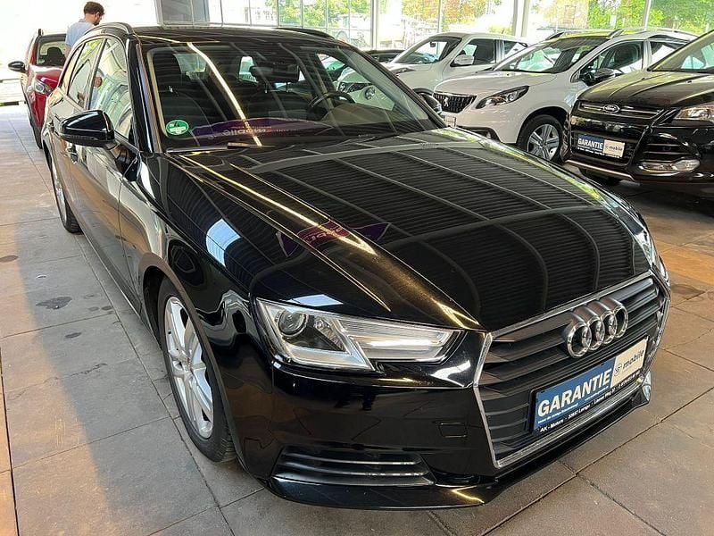 Gebraucht 2016 Audi A4 Basis Limousine | 12.999 € (Guter Preis) - Bild 1/4
