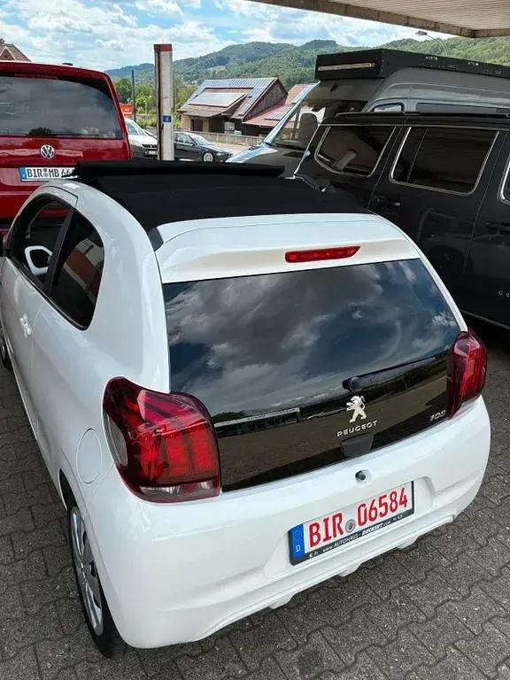 Gebraucht Peugeot 108 Style 69 PS (50 kW) 2017 Weiß Cabrio