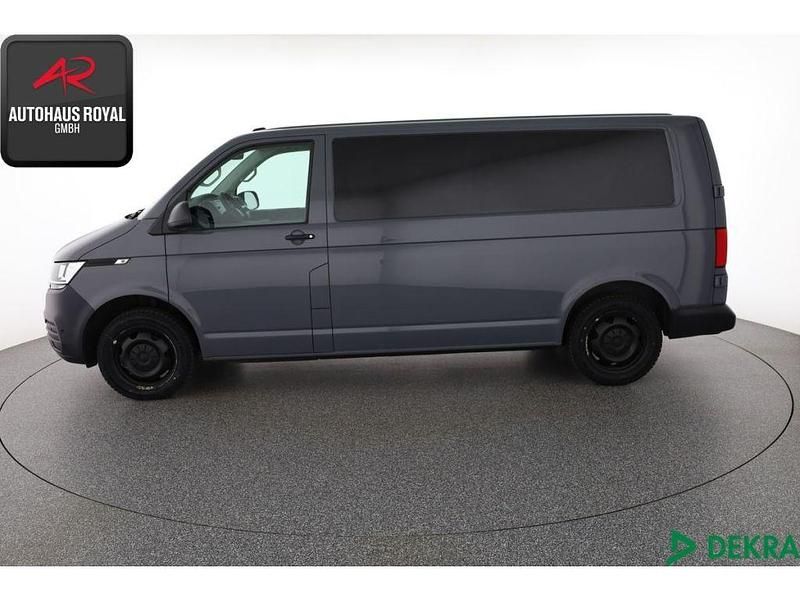 Gebraucht VW Transporter 150 PS (110 kW) 2021 Grau Van