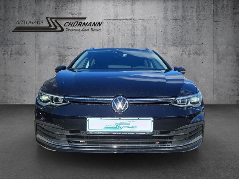 Gebraucht VW Golf VIII Move 131 PS (96 kW) 2023 Schwarz Kombi