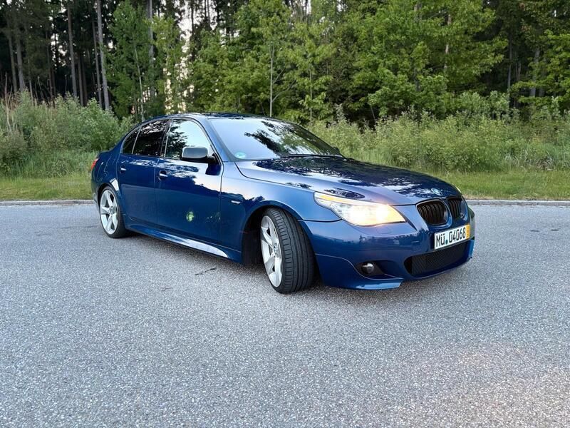 Blau Gebraucht 2009 BMW 530 M Sport Limousine | 7.950 € (Fairer Preis) - Bild 1/4