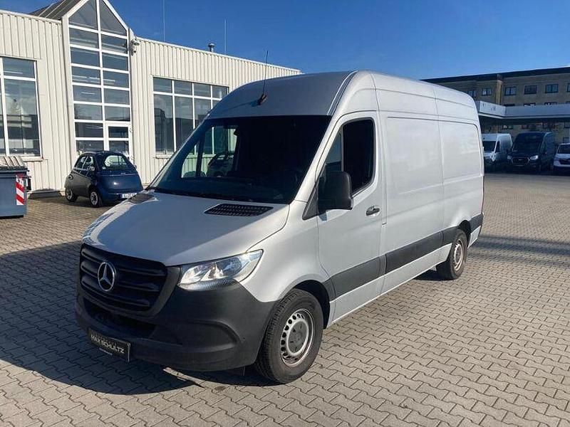 Gebraucht Mercedes Sprinter 150 PS (110 kW) 2021 Iridiumsilber (metallic) Van