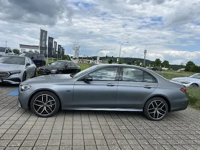 Gebraucht Mercedes E300 306 PS (225 kW) 2022