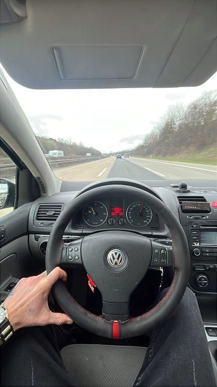 Gebraucht VW Golf IV 140 PS (102 kW) 2004 Schwarz Limousine