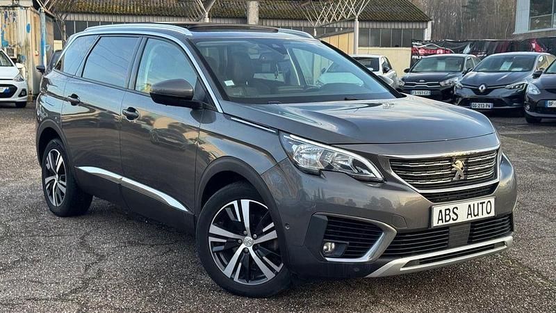 Gebraucht Peugeot 5008 Allure 131 PS (96 kW) 2019 Grau SUV