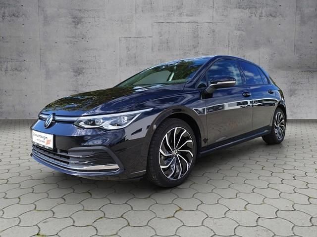 Gebraucht VW Golf VIII Active 150 PS (110 kW) 2022