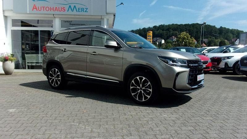 Neu DFSK Forthing 3 170 PS (125 kW) 2025 Grau SUV